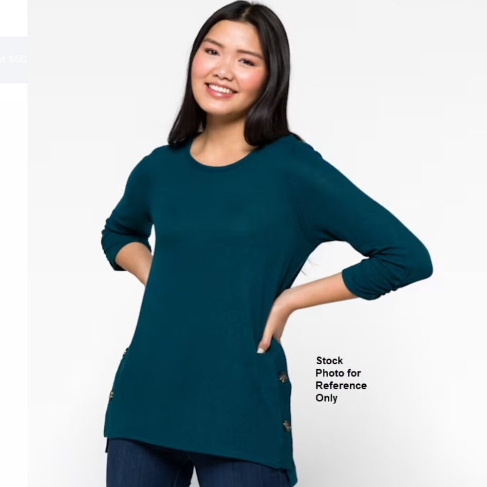 FORTUNE + IVY Aubrie Button Detail Knit Top